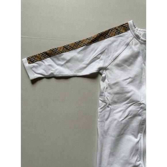 Burberry Claude Mini Check Panel Romper,Hat & Bib Set White 9M 80484071 NWT $300 - Picture 5 of 16